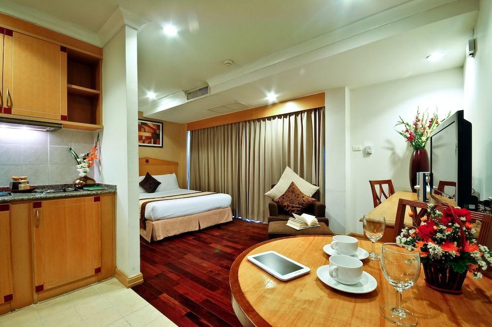 Admiral Suites Bangkok Kültér fotó