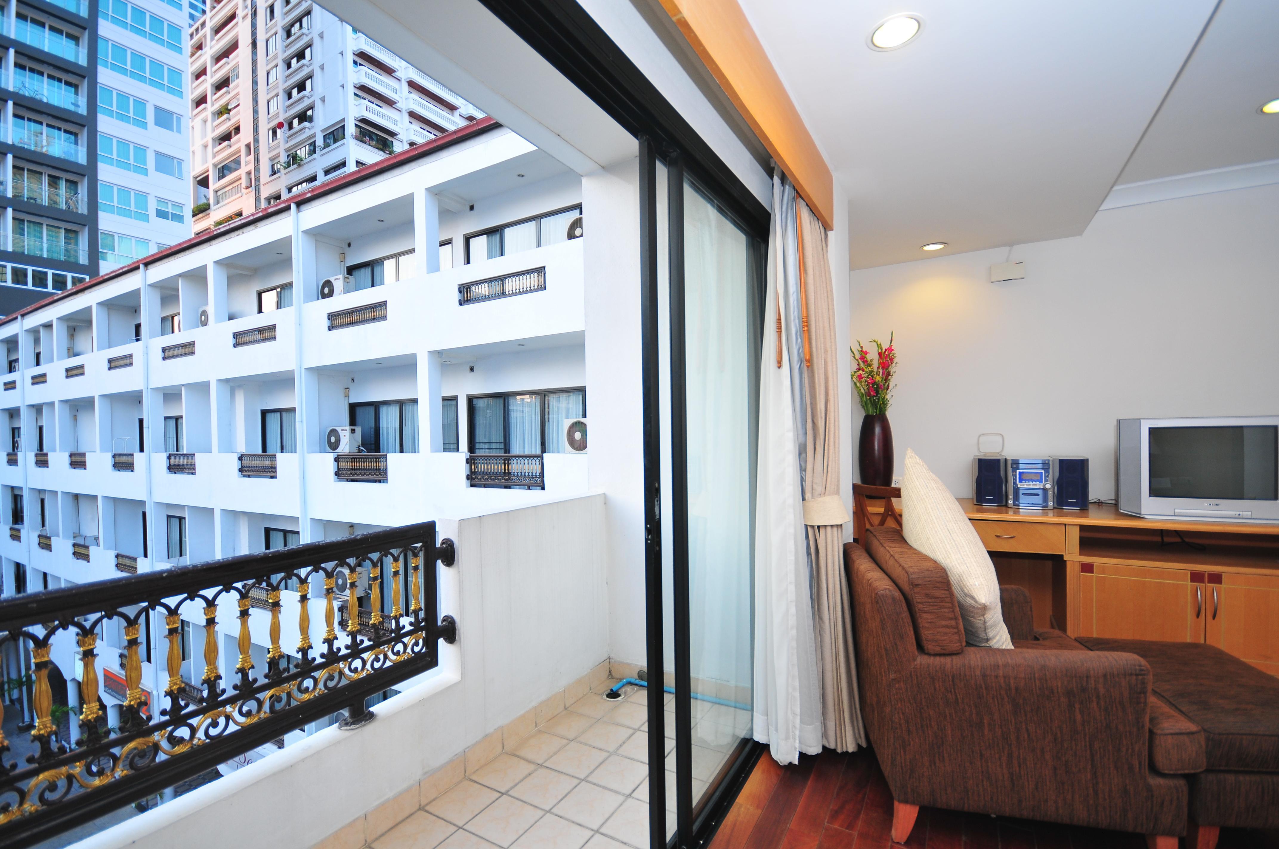Admiral Suites Bangkok Szoba fotó