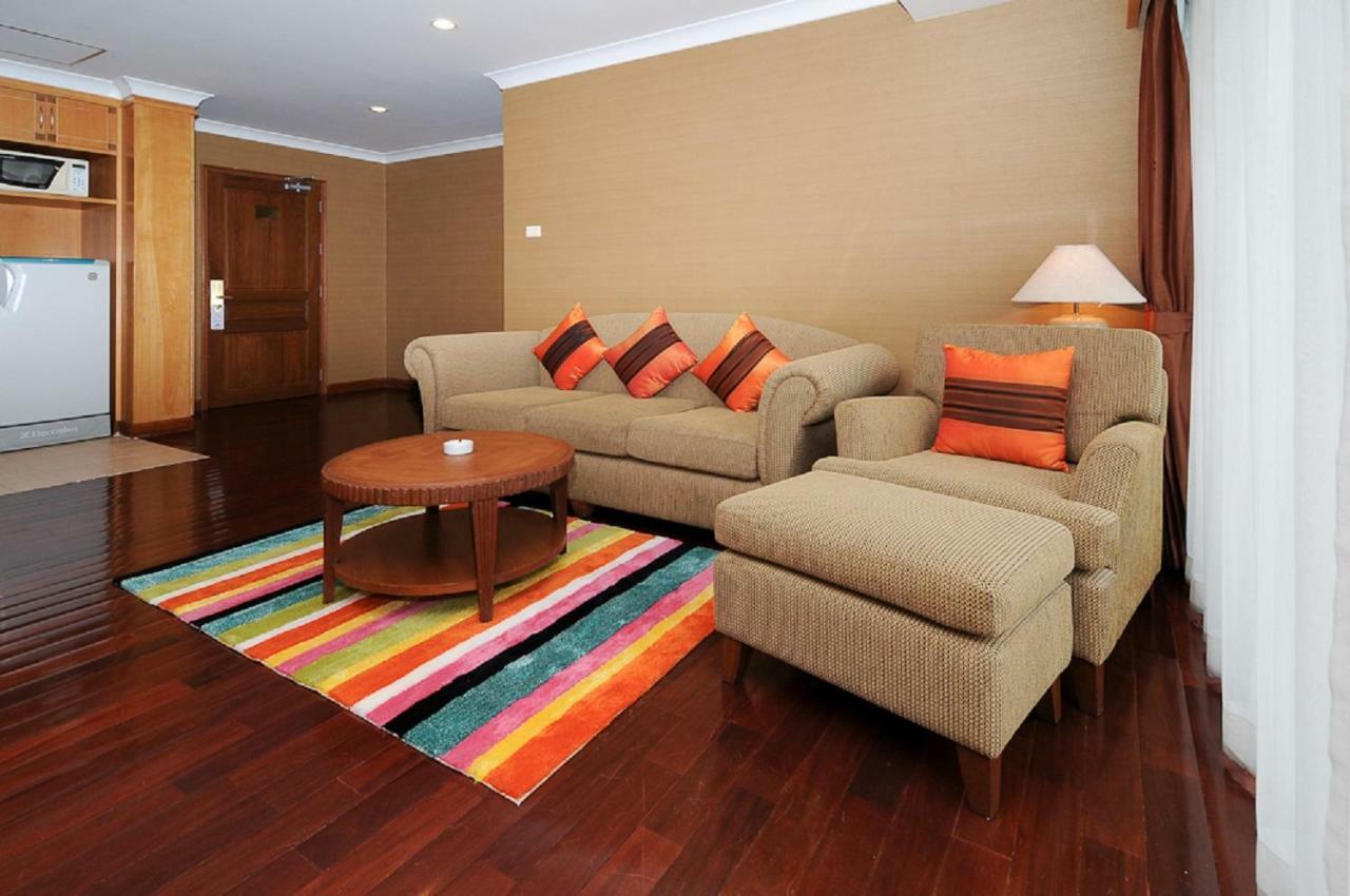 Admiral Suites Bangkok Kültér fotó
